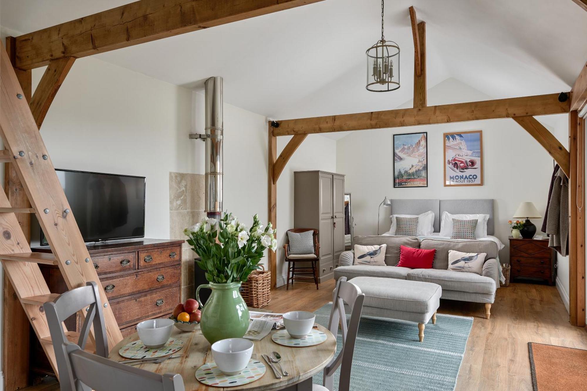 Stunning Cabin With Incredible Views Near Goodwood Rogate Εξωτερικό φωτογραφία