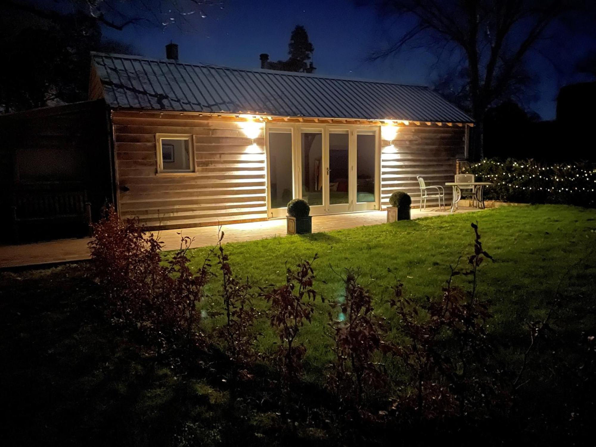Stunning Cabin With Incredible Views Near Goodwood Rogate Εξωτερικό φωτογραφία